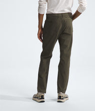 Load image into Gallery viewer, The North Face Men&#39;s Sprag 5-Pocket Pant
