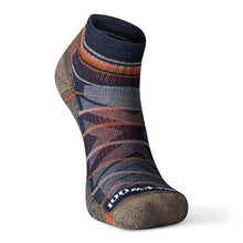 Load image into Gallery viewer, Smartwool Men&#39;s Hike Light Cushion Pattern Ankle
