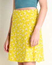 Load image into Gallery viewer, Toad&amp;Co Women&#39;s Chaka Skirt
