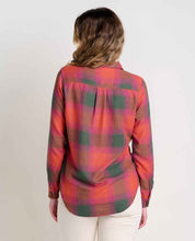 Load image into Gallery viewer, Toad&amp;Co Women&#39;s Re-Form Flannel Long Sleeve Shirt
