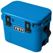 Load image into Gallery viewer, Yeti Roadie 15 Hard Cooler
