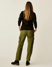 Load image into Gallery viewer, Carve Designs Women&#39;s Nina Cargo Pant
