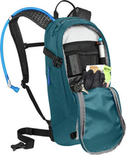 Load image into Gallery viewer, CamelBak M.U.L.E. 12 100 oz
