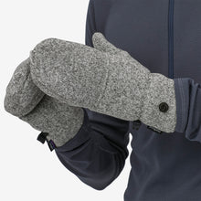 Load image into Gallery viewer, Patagonia Better Sweater Gloves
